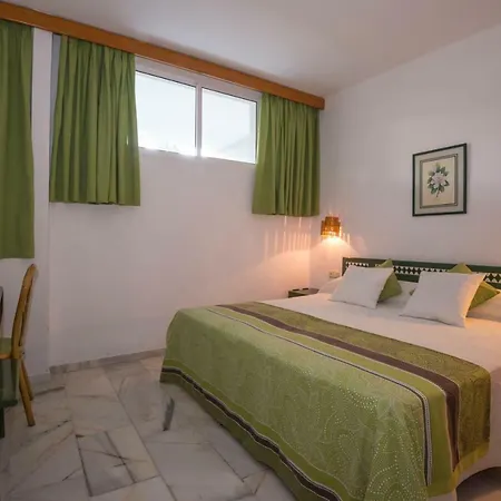 Hotel Hovima Altamira 3*